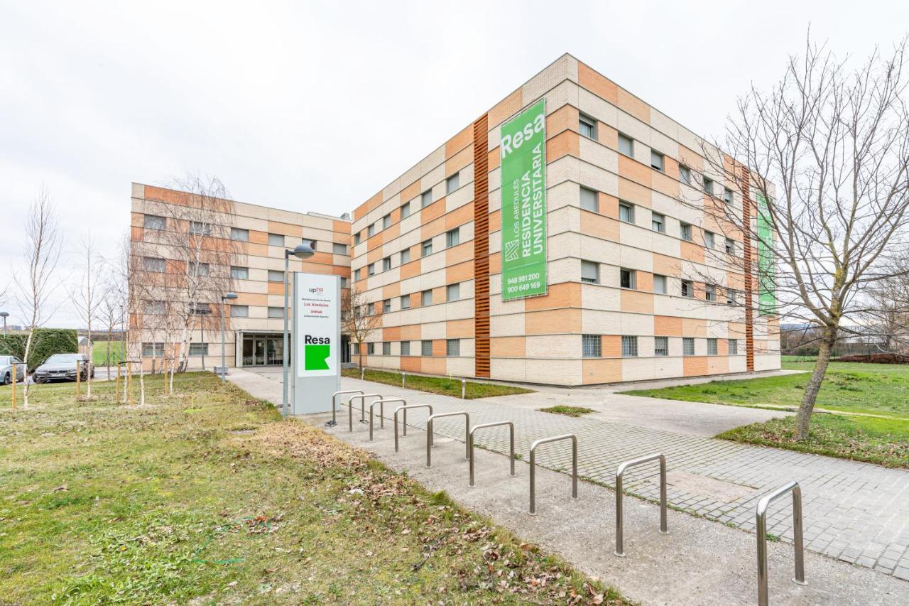Residencia Universitaria Resa Los Abedules Pampelune Extérieur photo